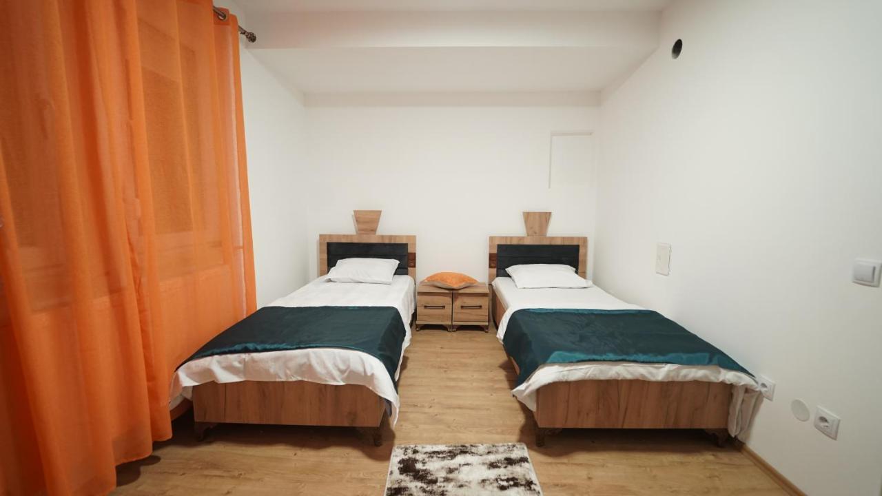 Madigan'S Hotel Kosovo Polje Εξωτερικό φωτογραφία