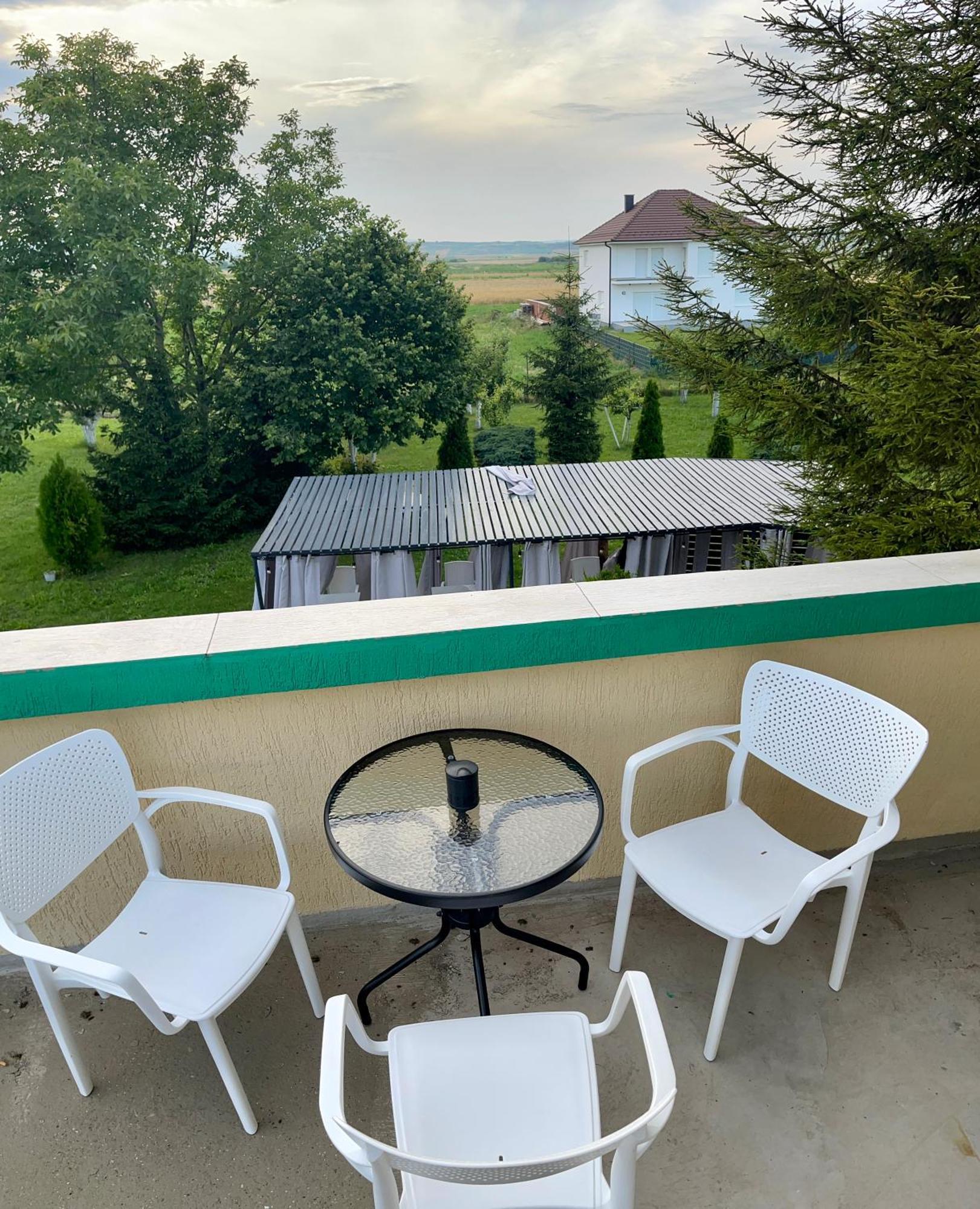 Madigan'S Hotel Kosovo Polje Εξωτερικό φωτογραφία