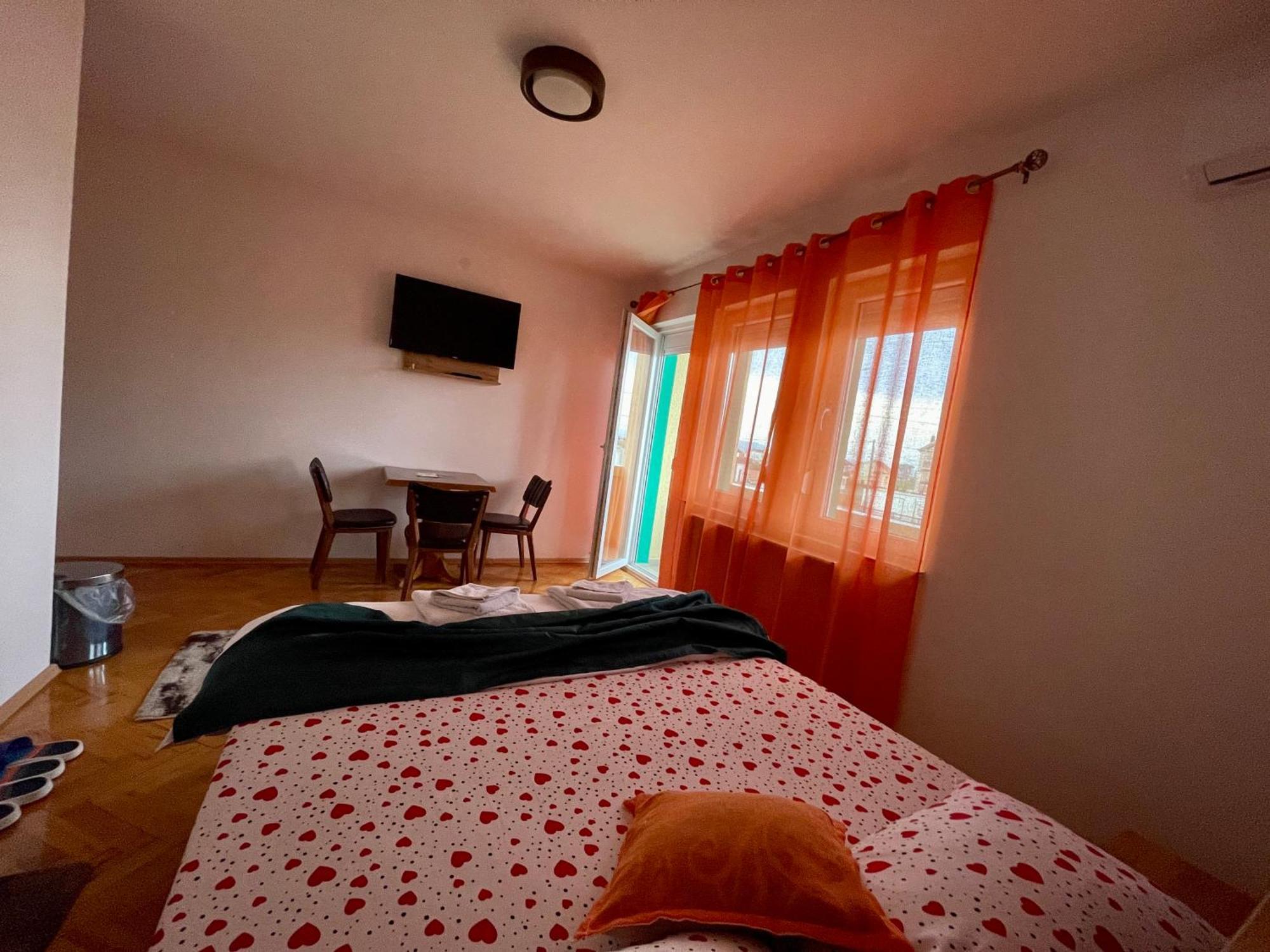 Madigan'S Hotel Kosovo Polje Εξωτερικό φωτογραφία